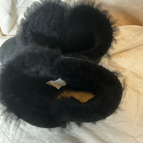UGG Black Shearling Lined Boots - Picture 7 of 10